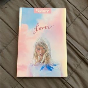 Taylor Swift Lover Journal #4